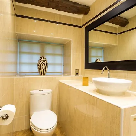 Ferienhaus Longcroft End *